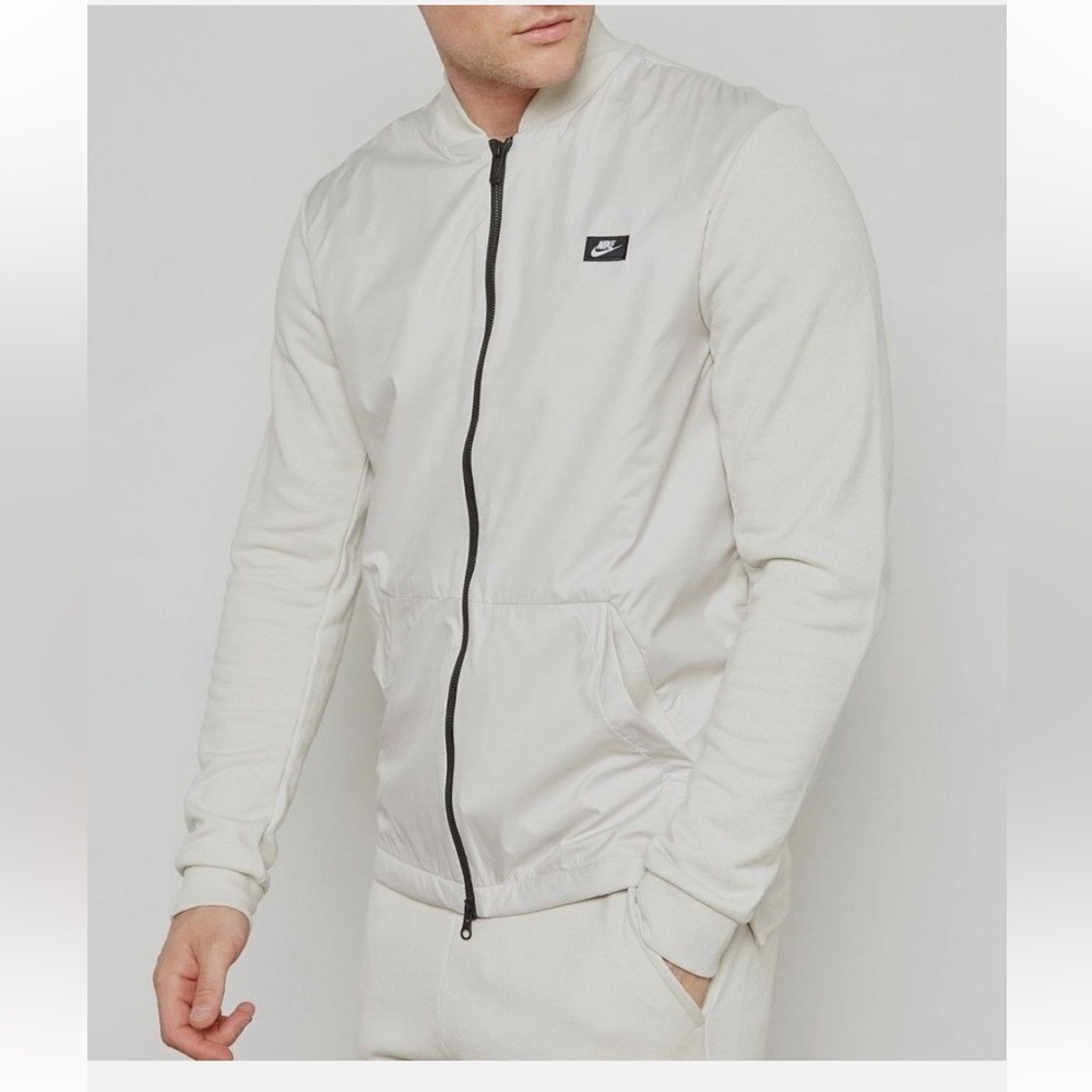 NIKE MODERN JACKET. BONE GREY XL